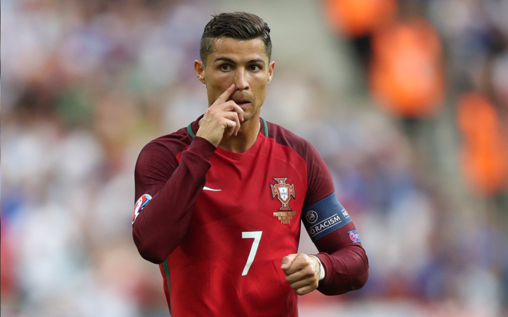 经典比赛重现：欧洲足坛最著名的逆转瞬间回顾，欧洲杯最大逆转