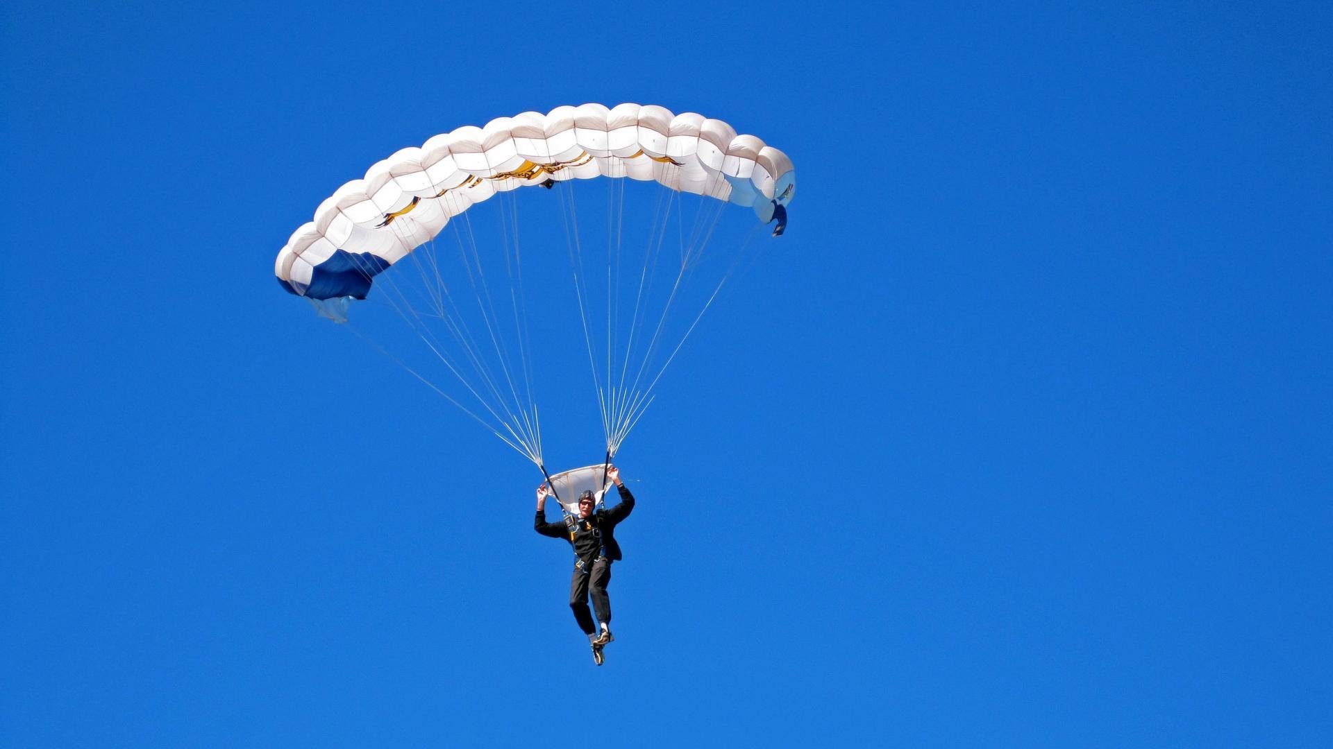 德国新星施瓦茨800自挑战世界强者,施瓦茨科普