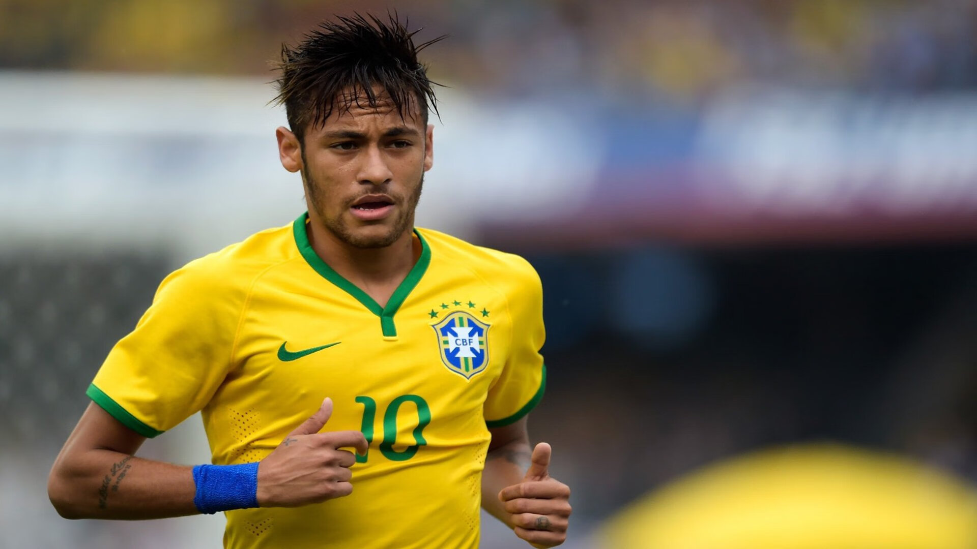 英国队后半程强势发力夺得佳绩,英国队后卫